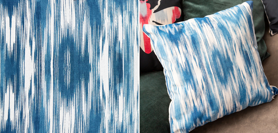 Декоративная подушка с голубым узором Ikat Pattern Декоративная подушка с голубым узором Ikat Pattern - Loft-Concept в Костроме