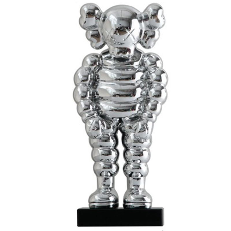 Статуэтка KAWS Bowed Down Silver on stand Серебряный Статуэтка KAWS Bowed Down Silver on stand Серебряный в Костроме | Loft Concept