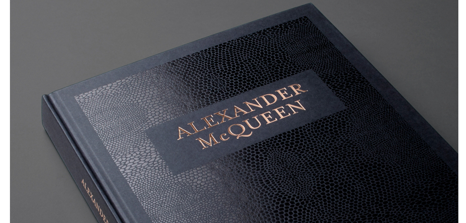 Книга ALEXANDER MCQUEEN book Книга ALEXANDER MCQUEEN book - Loft-Concept в Костроме
