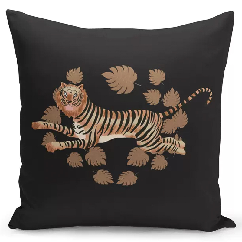 Декоративная подушка Tiger in Leaves Черный Коричневый Бежевый Декоративная подушка Tiger in Leaves Черный Коричневый Бежевый в Костроме | Loft Concept