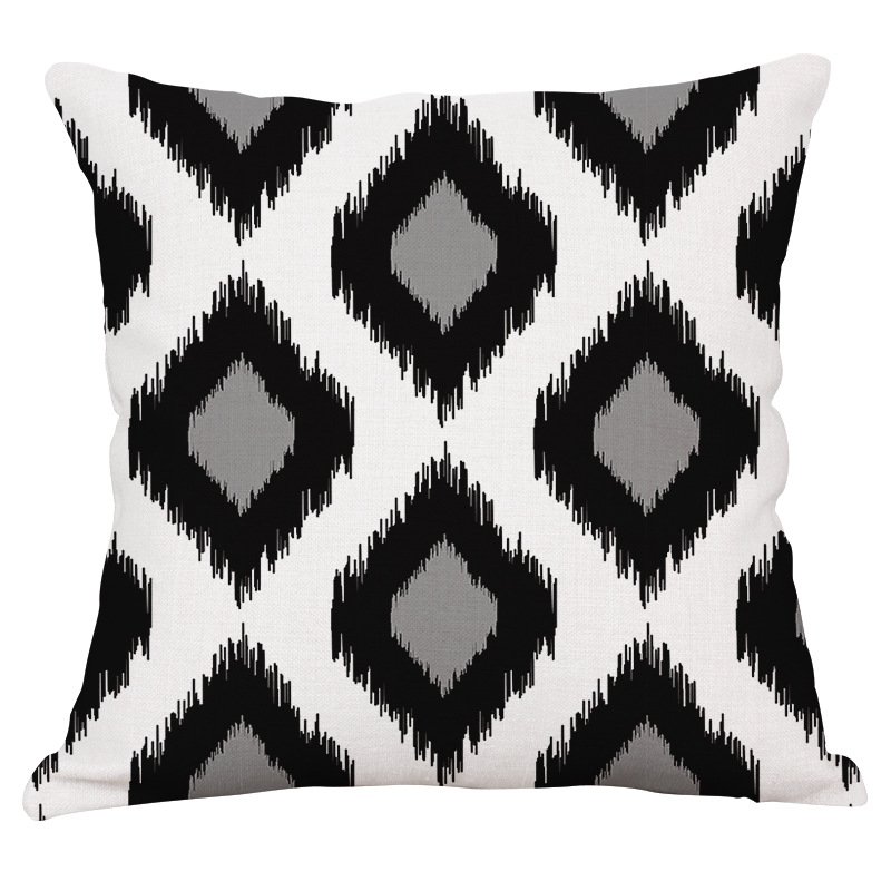 Декоративная подушка Black and White Pattern #4 Черно-белый Декоративная подушка Black and White Pattern #4 Черно-белый в Костроме | Loft Concept