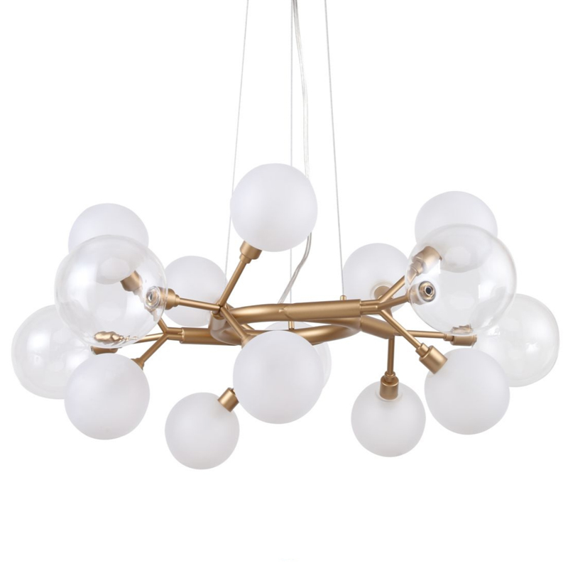 Люстра Berries Chandelier White 68 матовое золото Прозрачный Прозрачный белый Люстра Berries Chandelier White 68 матовое золото Прозрачный Прозрачный белый в Костроме | Loft Concept