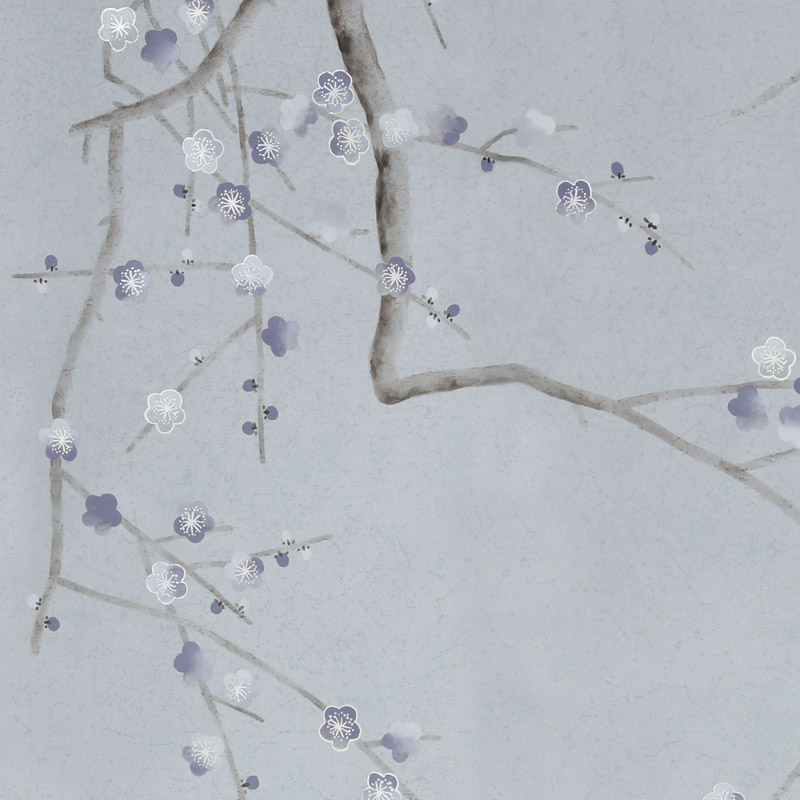 Обои ручная роспись Plum Blossom Special Colourway on Crackled Silver metallic silk Обои ручная роспись Plum Blossom Special Colourway on Crackled Silver metallic silk в Костроме | Loft Concept