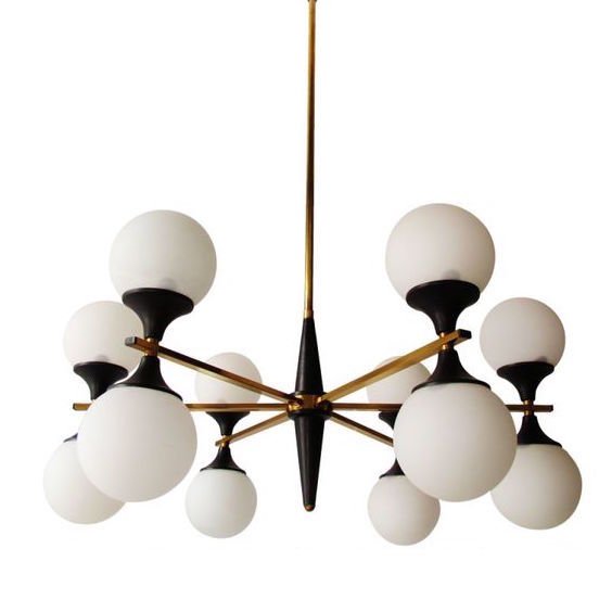 Люстра Ball Valley Arredoluce Chandelier Белый Латунь Черный Люстра Ball Valley Arredoluce Chandelier Белый Латунь Черный в Костроме | Loft Concept