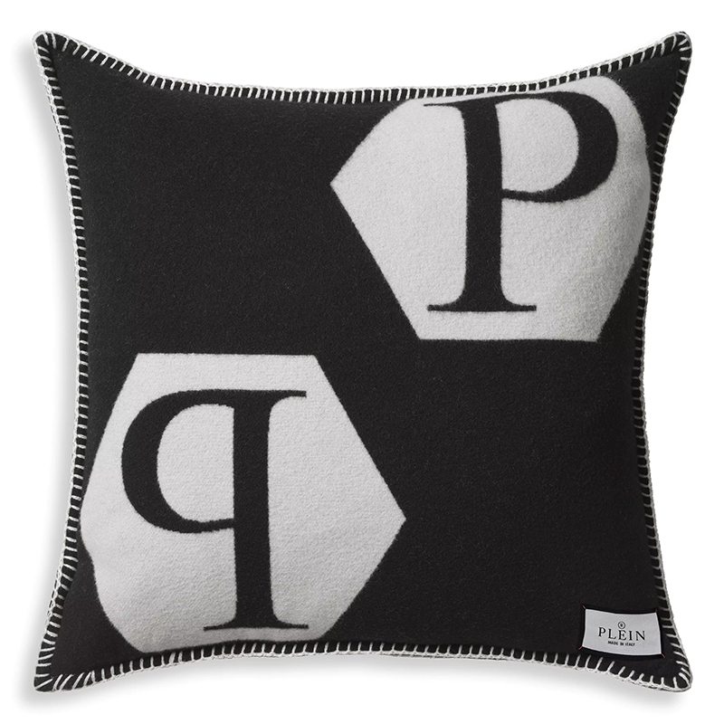 Подушка Philipp Plein Cushion Cashmere PP Logo 65 x 65 Black Черно-белый Подушка Philipp Plein Cushion Cashmere PP Logo 65 x 65 Black Черно-белый в Костроме | Loft Concept