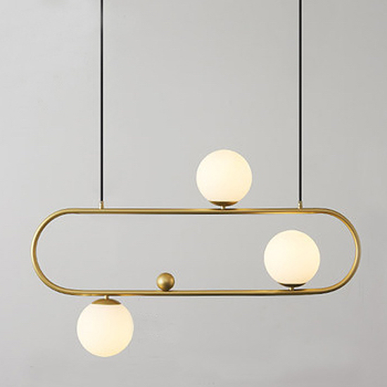 Люстра Horizontal Balls Balance Brass 3 Латунь Белый Люстра Horizontal Balls Balance Brass 3 Латунь Белый в Костроме | Loft Concept