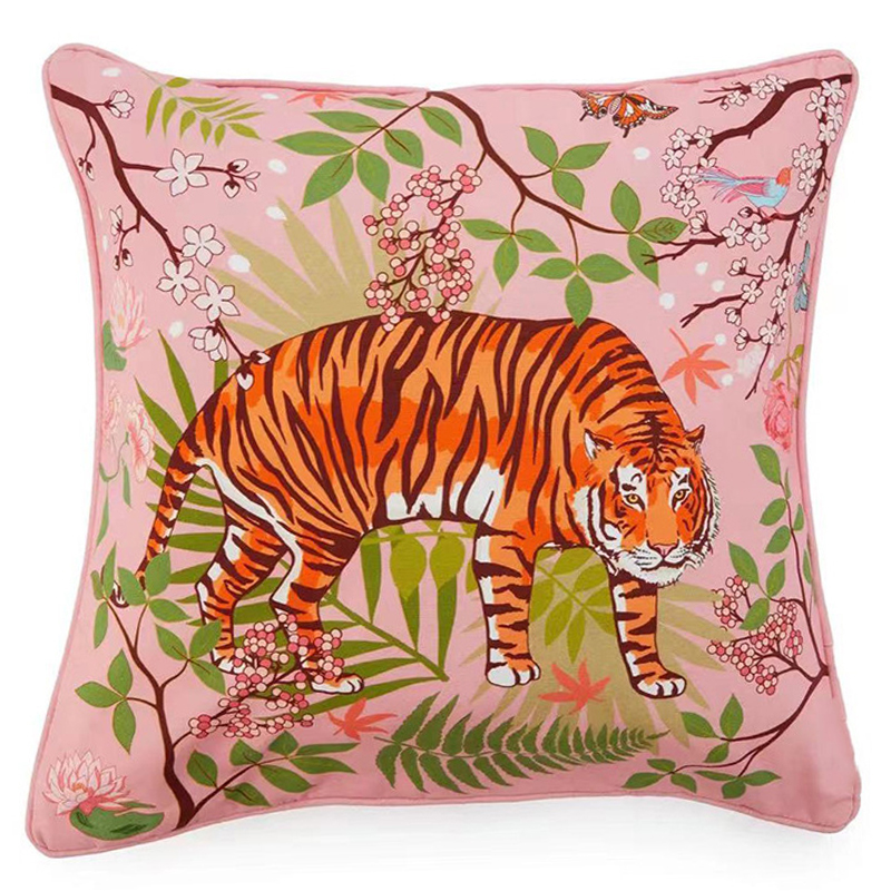 Декоративная подушка Tiger Pink Velvet Cushion Розовый Мульти Декоративная подушка Tiger Pink Velvet Cushion Розовый Мульти в Костроме | Loft Concept