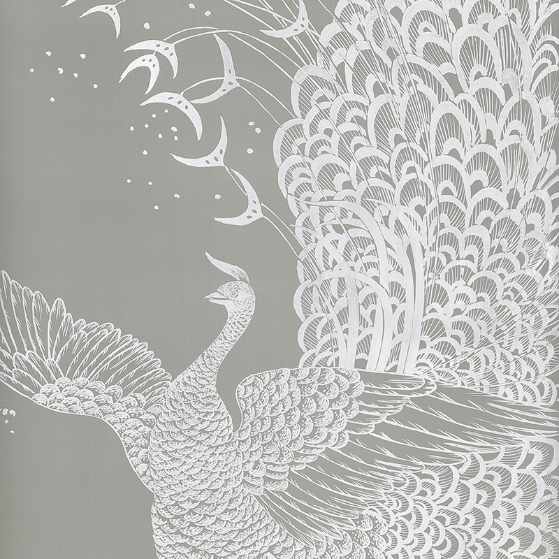 Обои ручная роспись в стиле Арт-деко Whistler Peacocks Special Colourway on Pale Grey dyed silk Обои ручная роспись в стиле Арт-деко Whistler Peacocks Special Colourway on Pale Grey dyed silk в Костроме | Loft Concept