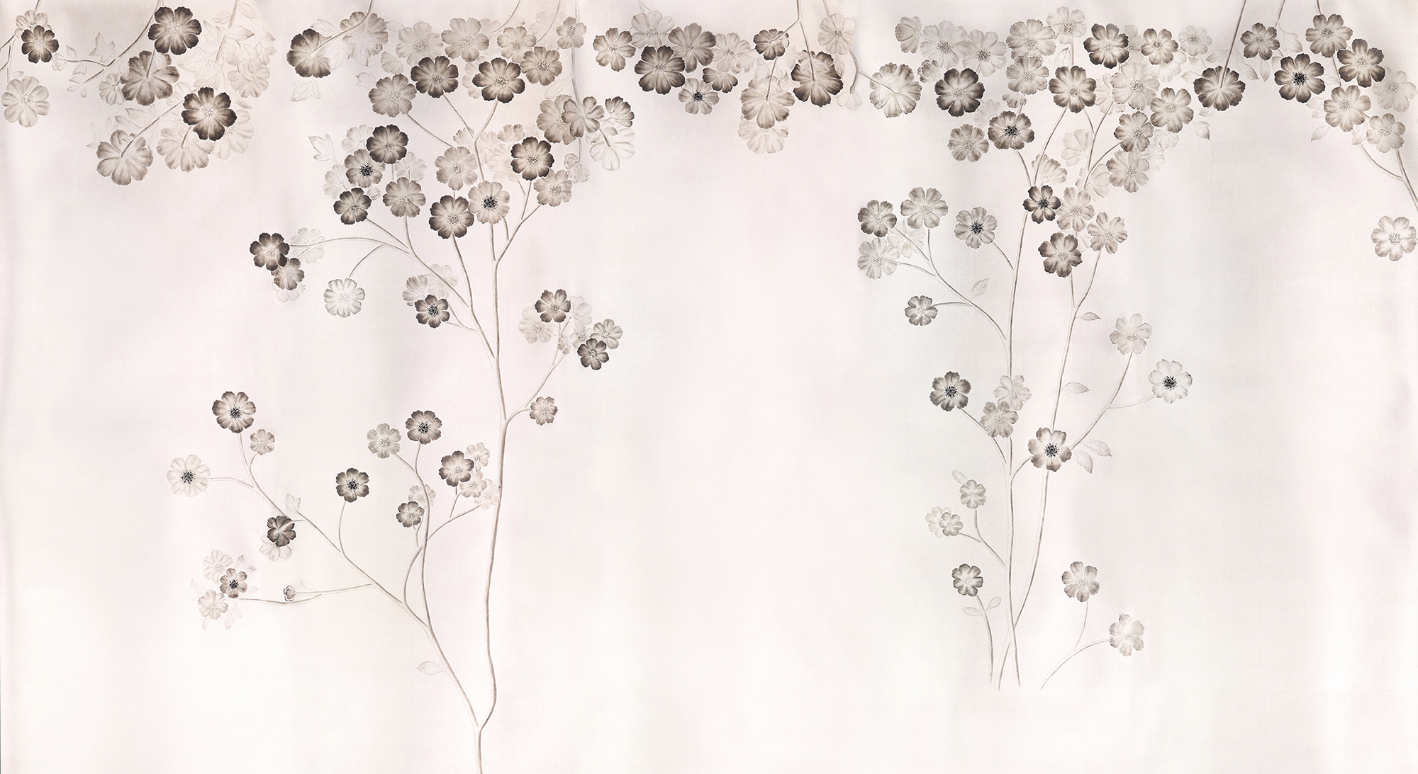 Обои ручная роспись Anemones in Light Special Colourway SC-236 on Tarnished Silver gilded silk Обои ручная роспись Anemones in Light Special Colourway SC-236 on Tarnished Silver gilded silk - постер Loft-Concept в Костроме