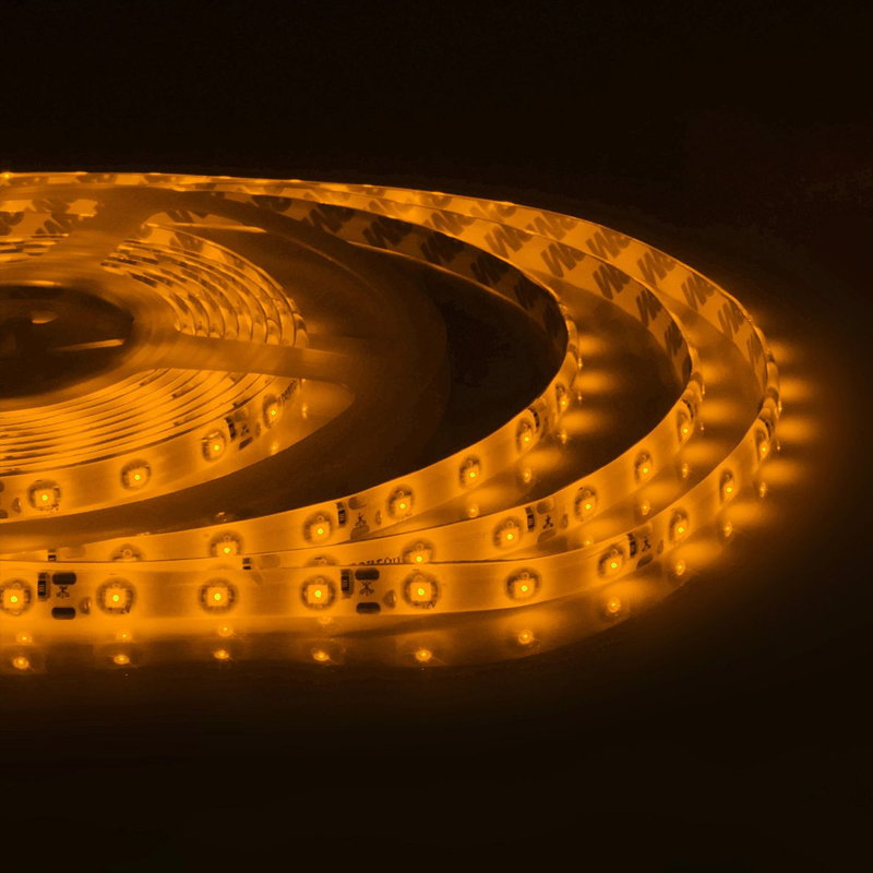 Светодиодная влагозащищенная лента 4,8W/m 60LED/m 3528SMD желтый Белый Светодиодная влагозащищенная лента 4,8W/m 60LED/m 3528SMD желтый Белый в Костроме | Loft Concept