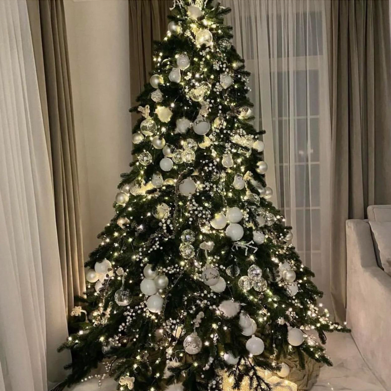 Дизайнерская Елка с Белым Декором Christmas Tree White Balls Серебряный Белый Дизайнерская Елка с Белым Декором Christmas Tree White Balls Серебряный Белый в Костроме | Loft Concept