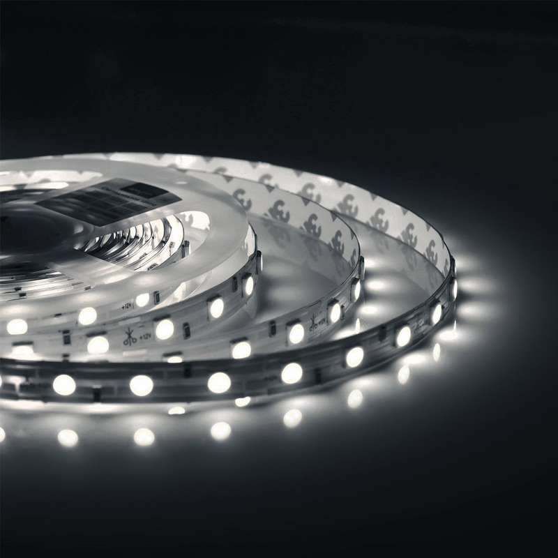 Светодиодная влагозащищенная лента 14,4W/m 60LED/m 5050SMD холодный белый 5M Белый в Костроме | Loft Concept 