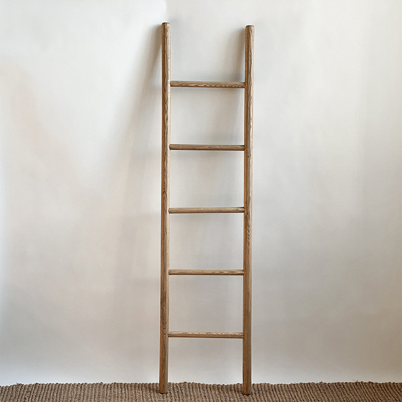 Лестница-вешалка Kenji Hanger Ladder Древесина Лестница-вешалка Kenji Hanger Ladder Древесина в Костроме | Loft Concept