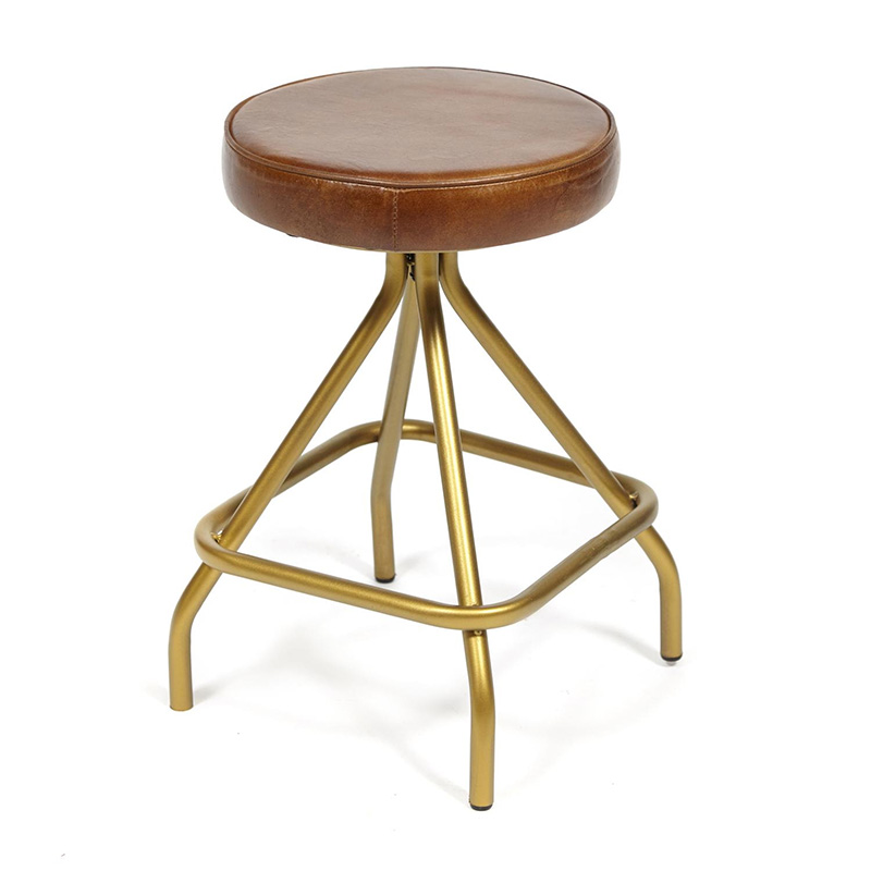 Стул из кожи буйвола Industrial leather stool Коричневый Латунь Стул из кожи буйвола Industrial leather stool Коричневый Латунь в Костроме | Loft Concept