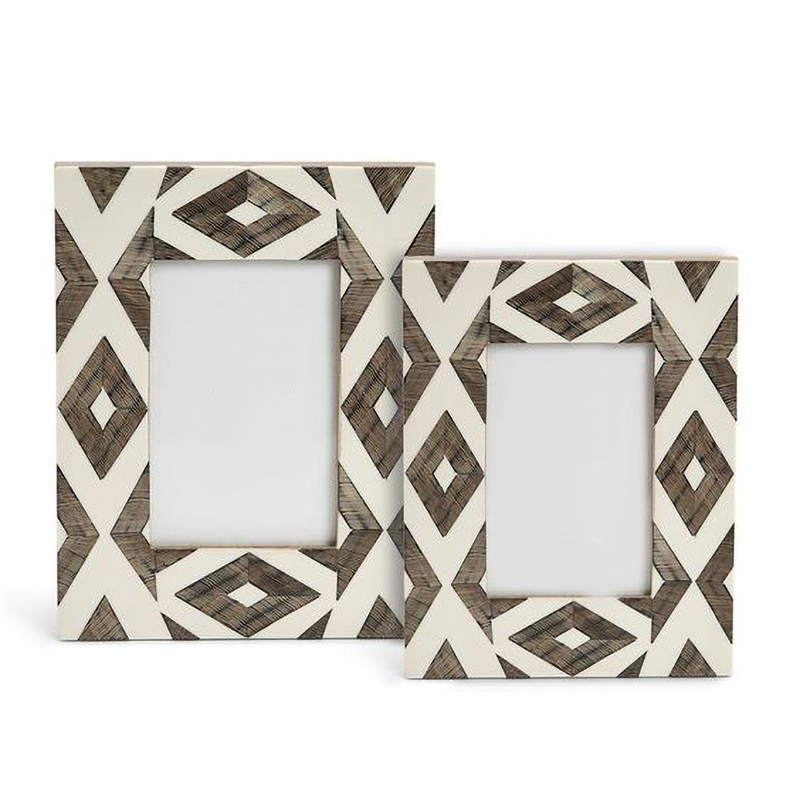 Фоторамка кость Ethnic Indian Wood Bone Inlay photo frame ivory ( слоновая кость ) Коричневый Фоторамка кость Ethnic Indian Wood Bone Inlay photo frame ivory ( слоновая кость ) Коричневый в Костроме | Loft Concept
