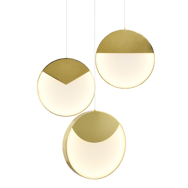 Подвесной светильник MM Lampadari Moonlight Suspension Lamp 3 Золотой Белый Подвесной светильник MM Lampadari Moonlight Suspension Lamp 3 Золотой Белый в Костроме | Loft Concept