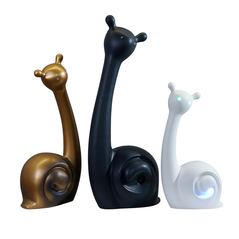 Настольная лампа в виде улитки Snail Lamp Белый Золотой Черный Настольная лампа в виде улитки Snail Lamp Белый Золотой Черный в Костроме | Loft Concept