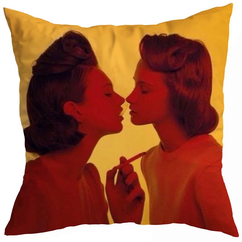 Декоративная подушка Seletti Cushion Smoking Girl Желтый Красный в Костроме | Loft Concept 