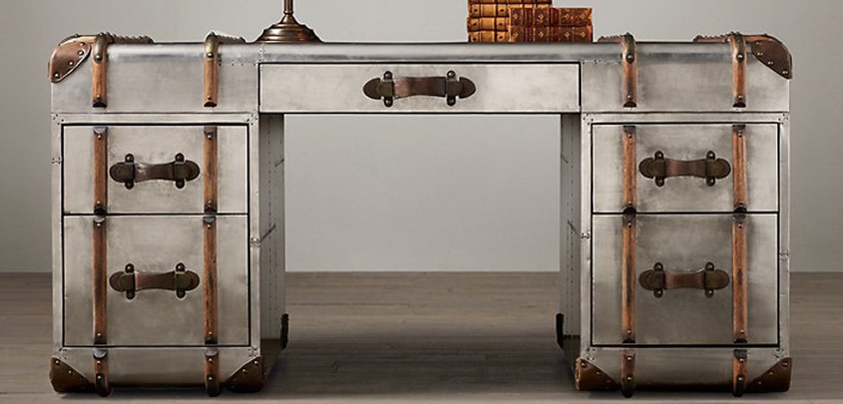 Стол RH Richards metal trunk Desks Стол RH Richards metal trunk Desks - Loft-Concept в Костроме