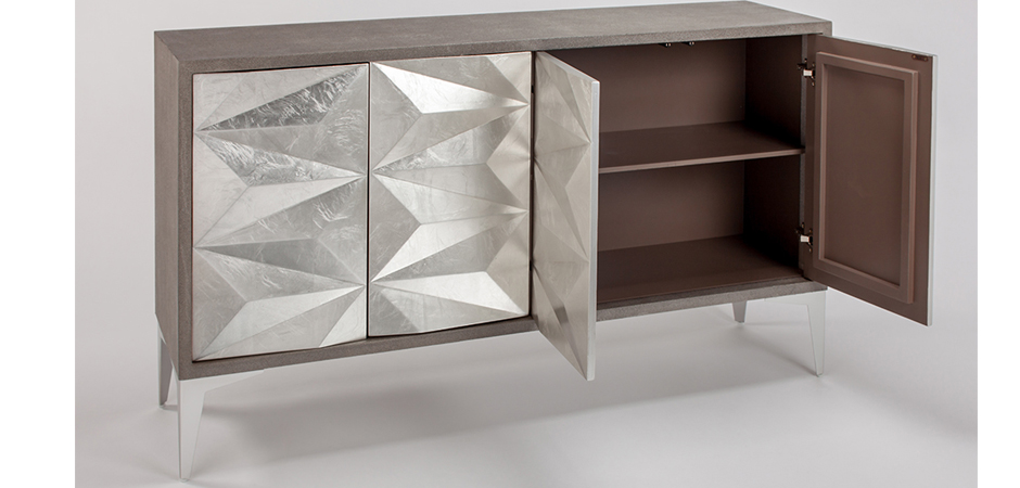 Комод с геометрическим рельефным фасадом Mirrored Doors Серебристый Комод с геометрическим рельефным фасадом Mirrored Doors Серебристый - Loft-Concept в Костроме