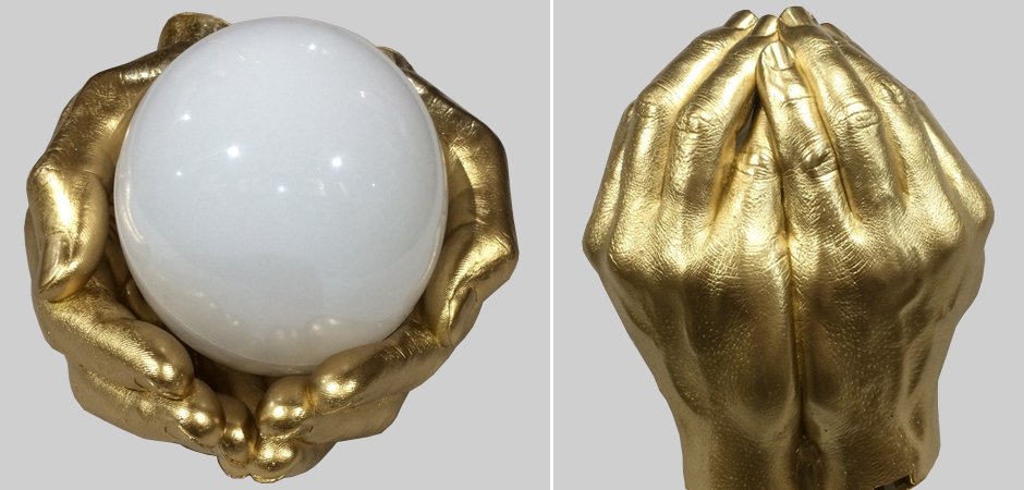 Бра Glowing Ball In The Gold Hands Бра Glowing Ball In The Gold Hands - Loft-Concept в Костроме