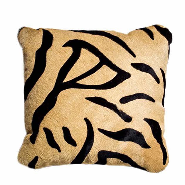 Подушка меховая Tiger Бежево-серый Черный Подушка меховая Tiger Бежево-серый Черный в Костроме | Loft Concept