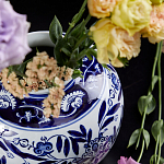 Ваза округлой формы с бело-синим цветочным орнаментом Blue & White Ornament  варинант исполнения - 3 | Loft Concept в Костроме