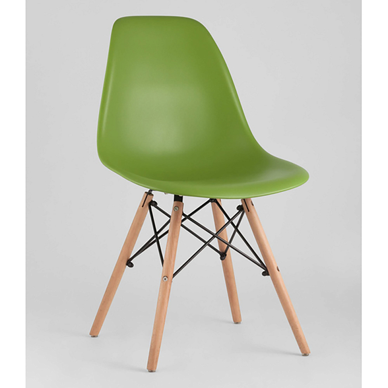 Пластиковый стул на ножках из массива бука Eames Green Зеленый Древесина в Костроме | Loft Concept 