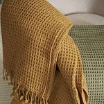 Плед из шерсти цвета охры с бахарамой Waffle Comfort варинант исполнения - 4 | Loft Concept в Костроме