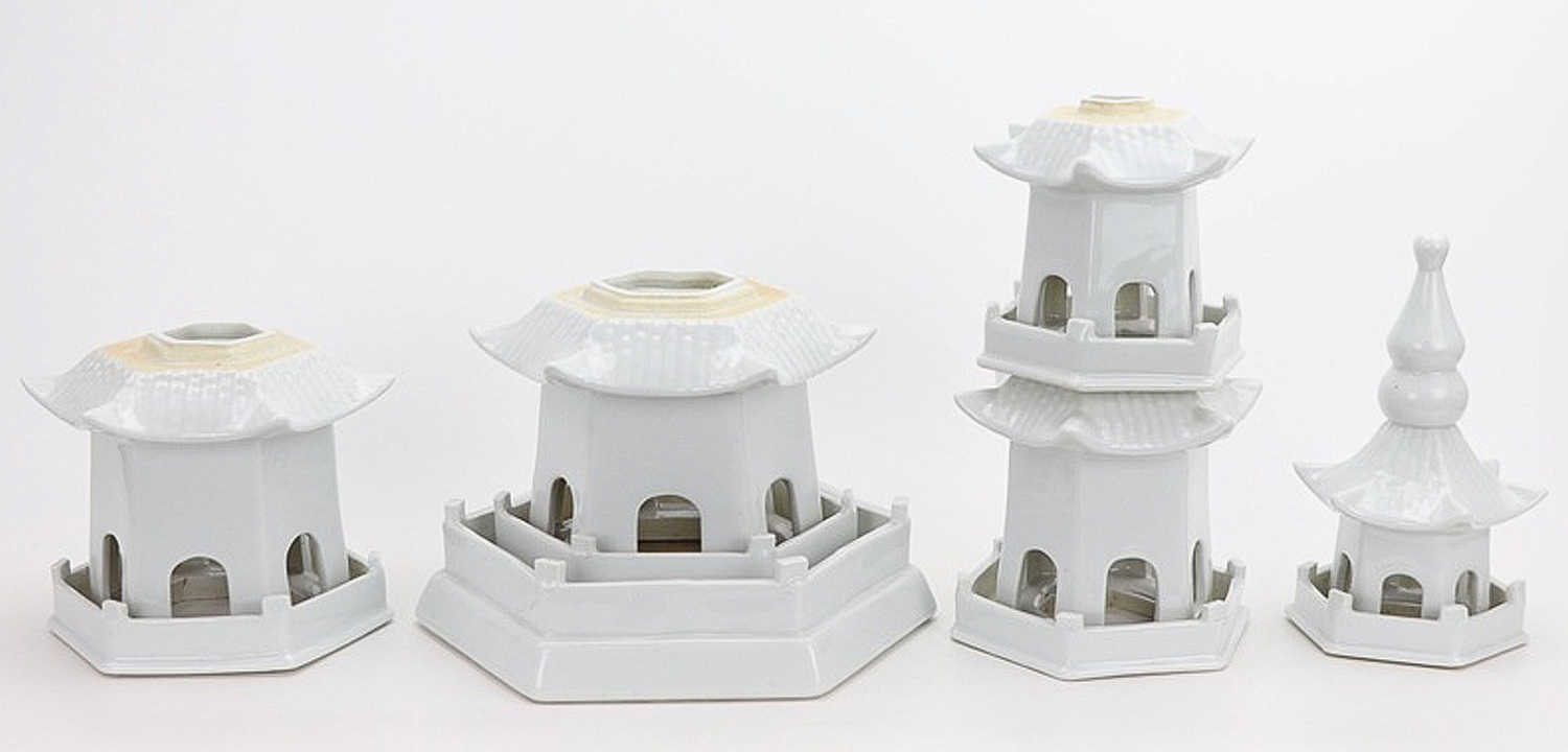Статуэтка Ceramic Pagoda white Статуэтка Ceramic Pagoda white - Loft-Concept в Костроме