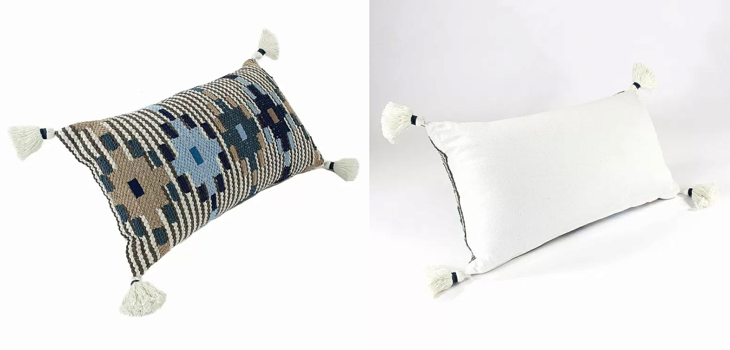 Подушка Blue Ikat с кисточками Подушка Blue Ikat с кисточками - Loft-Concept в Костроме