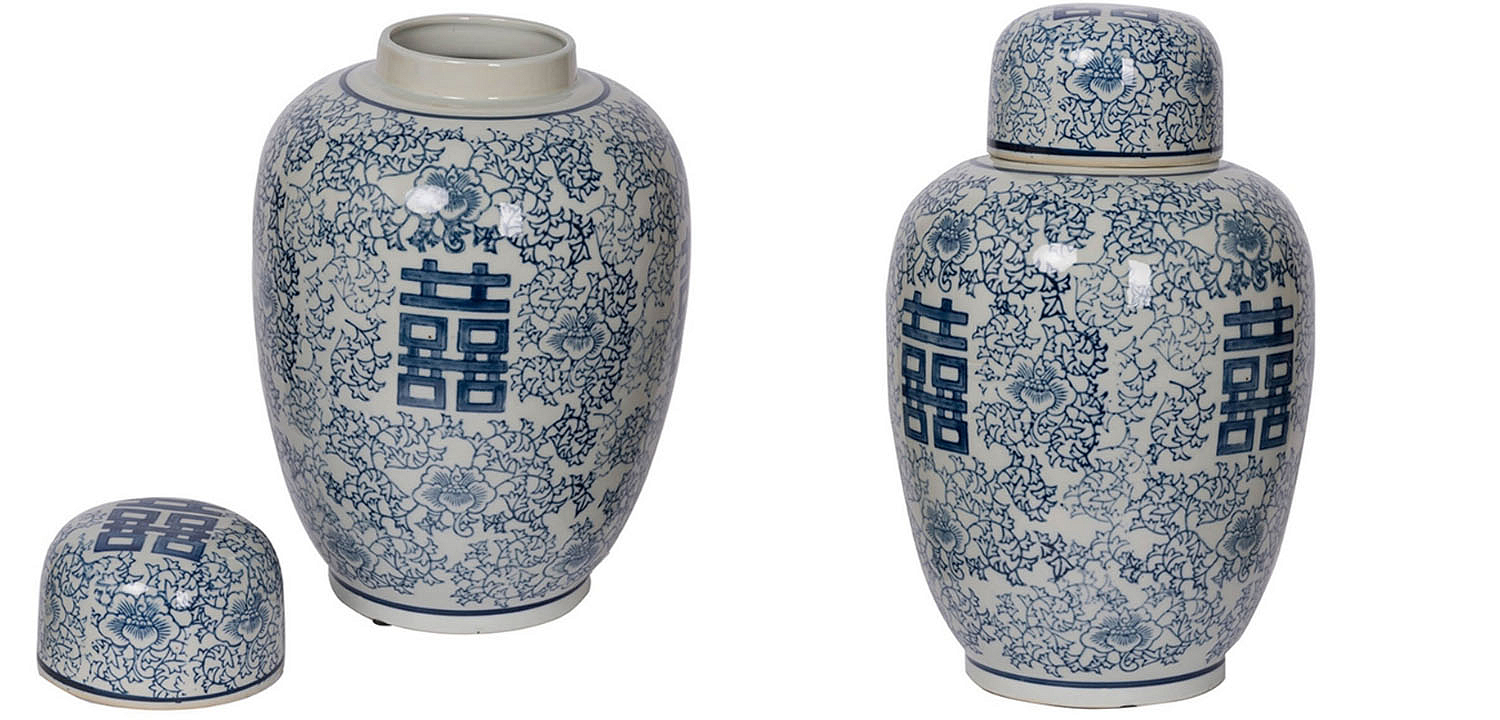 Китайская ваза c крышкой Blue & White Ornament Vase Китайская ваза c крышкой Blue & White Ornament Vase - Loft-Concept в Костроме