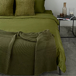 Плед из хлопка жемчужной вязки оливкового цвета Waffle Comfort варинант исполнения - 5 | Loft Concept в Костроме