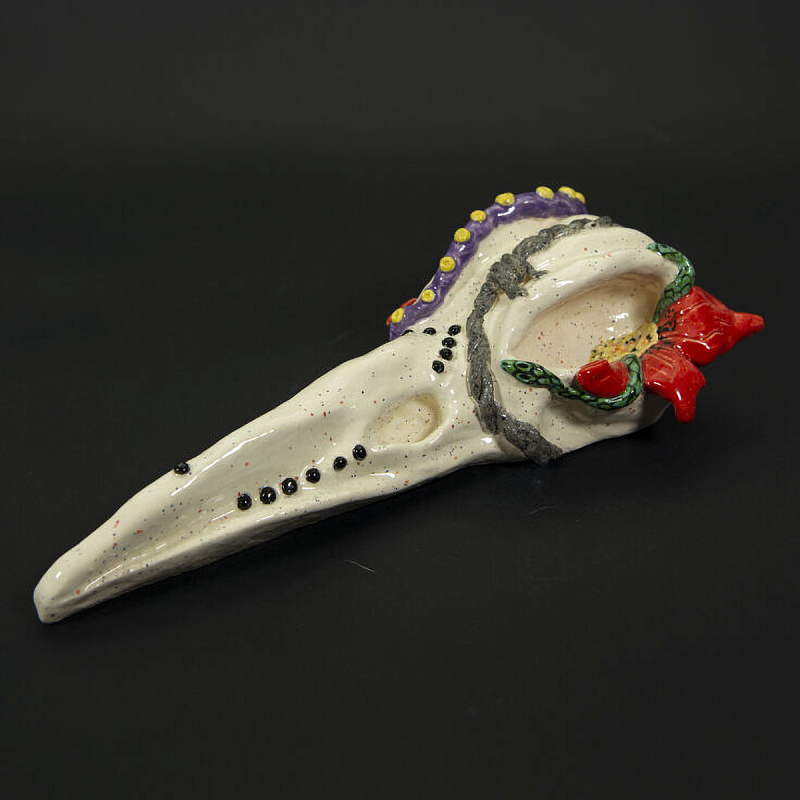 Скульптура CROWN SKULL Бежевый Красный Фиолетовый Скульптура CROWN SKULL Бежевый Красный Фиолетовый в Костроме | Loft Concept