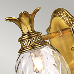 Бра для ванных комнат с прозрачным стеклянным плафоном в форме ананаса и декоративным основанием с рельефным узором Hinkley варинант исполнения - 2 | Loft Concept в Костроме