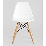 Пластиковый стул на ножках из массива бука Eames Small White варинант исполнения - 4 | Loft Concept в Костроме