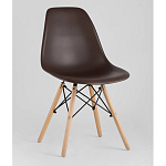 Пластиковый стул на ножках из массива бука Eames Brown варинант исполнения - 1 | Loft Concept в Костроме