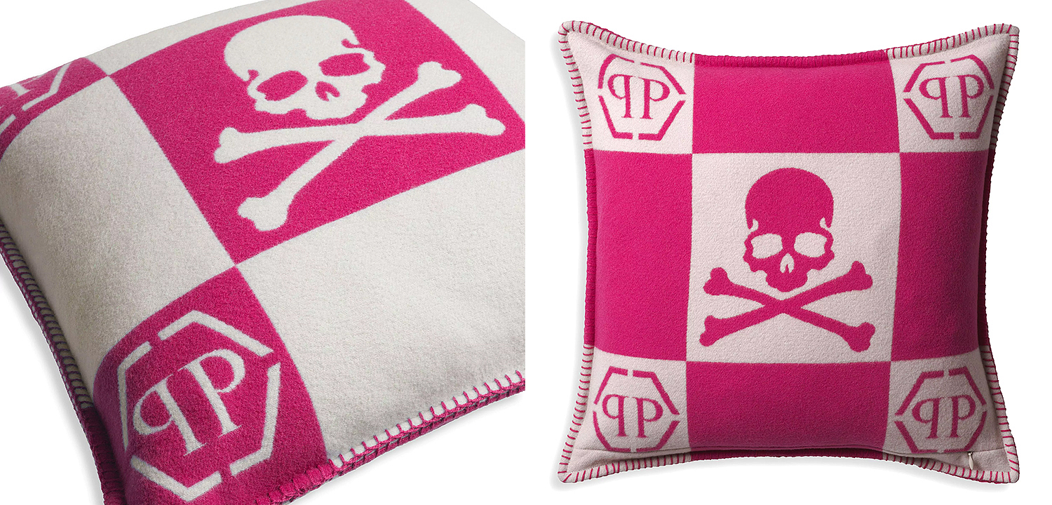 Подушка Philipp Plein Cushion Cashmere Skull 45 x 45 Pink Подушка Philipp Plein Cushion Cashmere Skull 45 x 45 Pink - Loft-Concept в Костроме