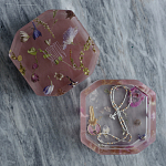 Шкатулка из эпоксидной смолы с цветами розовая Epoxy Resin Square Box Pink варинант исполнения - 2 | Loft Concept в Костроме