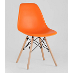 Пластиковый стул на ножках из массива бука Eames Orange варинант исполнения - 1 | Loft Concept в Костроме