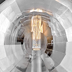 Бра округлой формы с многогранным стеклянным плафоном Hinkley варинант исполнения - 5 | Loft Concept в Костроме