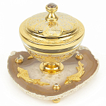 Икорница с декором "Три рыбки" с гравировкой на подставке из натурального камня Агат Decorative Cavair Dishes варинант исполнения - 1 | Loft Concept в Костроме