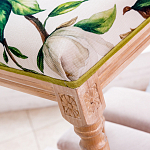 Банкетка из натурального бука золотистая с изображением птиц и цветов Blooming Bird варинант исполнения - 3 | Loft Concept в Костроме