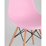 Пластиковый стул на ножках из массива бука Eames Pink варинант исполнения - 2 | Loft Concept в Костроме