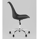 Офисный стул на металлическом основании EGGERY Black пластик варинант исполнения - 4 | Loft Concept в Костроме