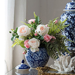 Ваза округлой формы с синей росписью и цветочным узором Blue & White Ornament варинант исполнения - 3 | Loft Concept в Костроме