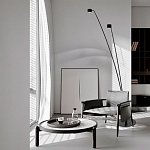 Торшер с изогнутой черной металлической стойкой и цилиндрическим плафоном Davide Groppi варинант исполнения - 7 | Loft Concept в Костроме