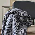 Плед из шерсти мериноса темно-синего цвета 130×180 см Indigo Waves варинант исполнения - 6 | Loft Concept в Костроме