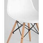 Пластиковый стул на ножках из массива бука Eames White  варинант исполнения - 2 | Loft Concept в Костроме