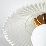 Потолочный светильник с белым плиссированным абажуром Headquarters варинант исполнения - 4 | Loft Concept в Костроме